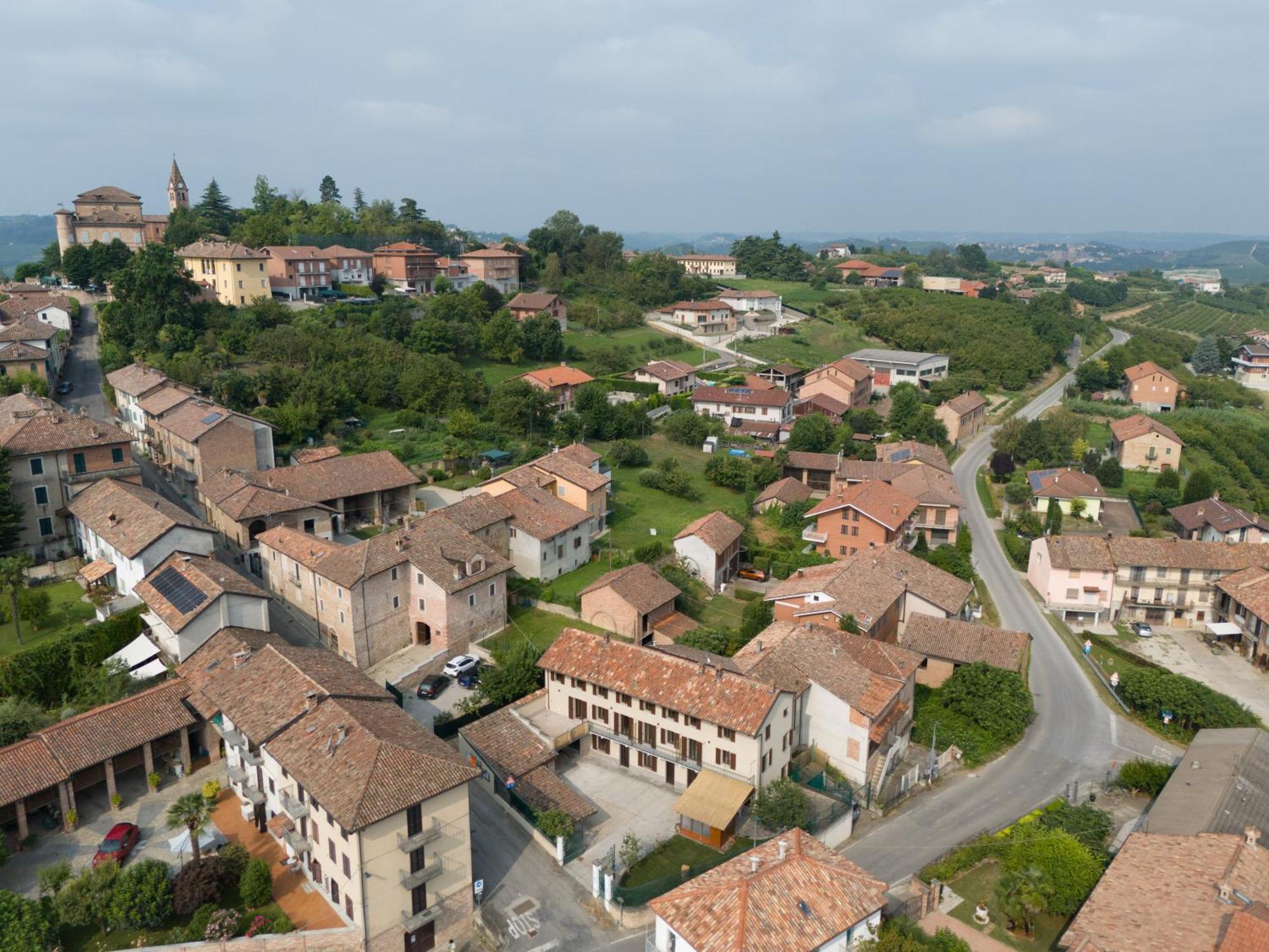 Byvigin Hotel Magliano Alfieri Exterior photo